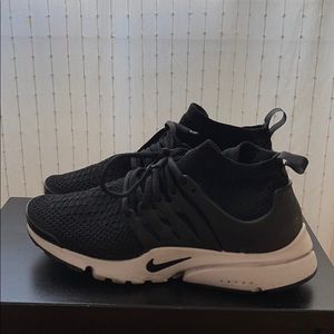 Nike Air Presto Ultra Flyknit women’s size 8.5